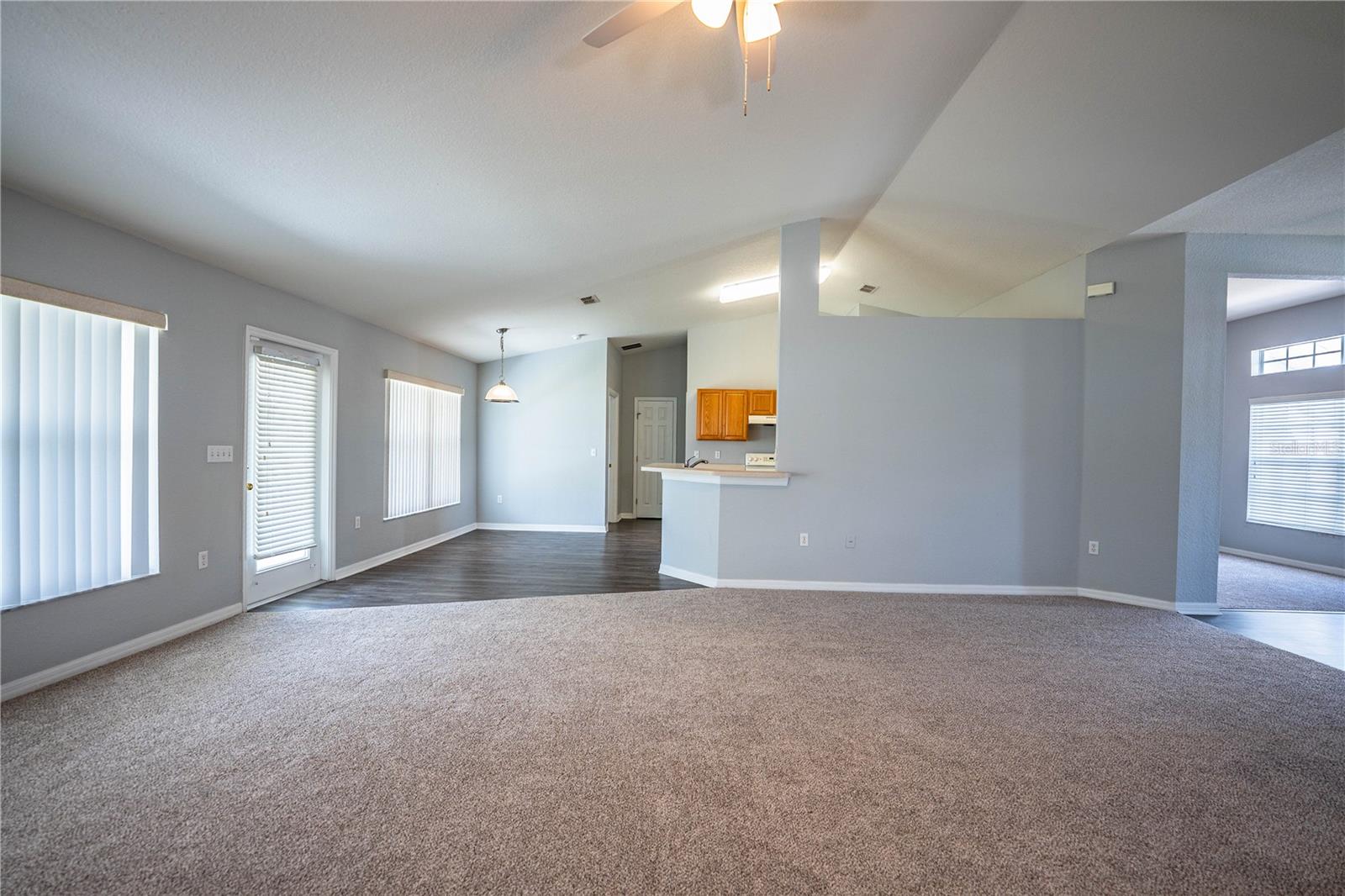 HAMILTON WEST PH 02 - Residential Lease