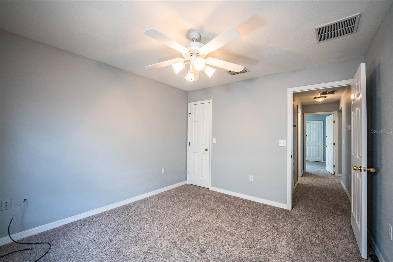 HAMILTON WEST PH 02 - Residential Lease