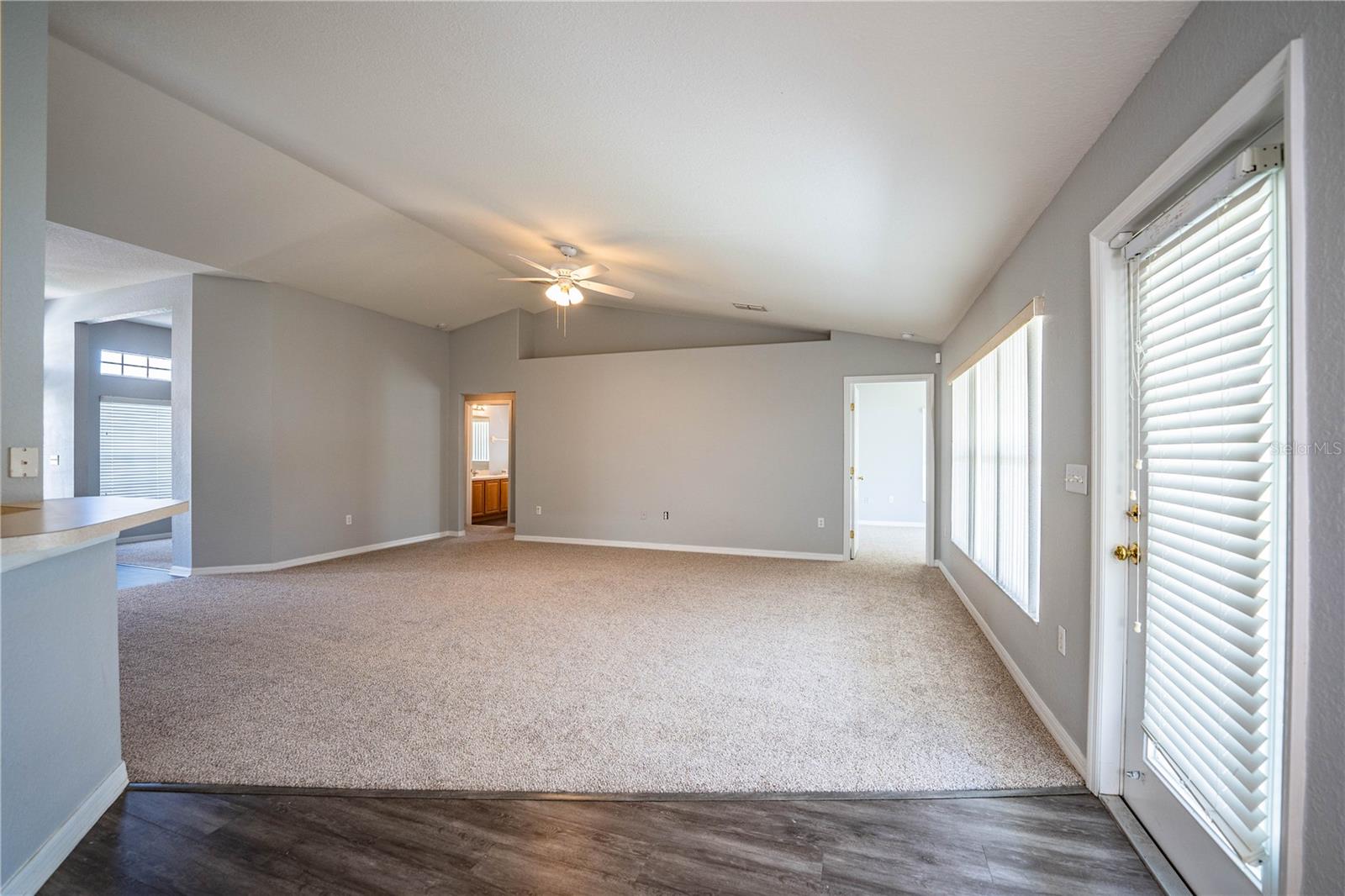 HAMILTON WEST PH 02 - Residential Lease