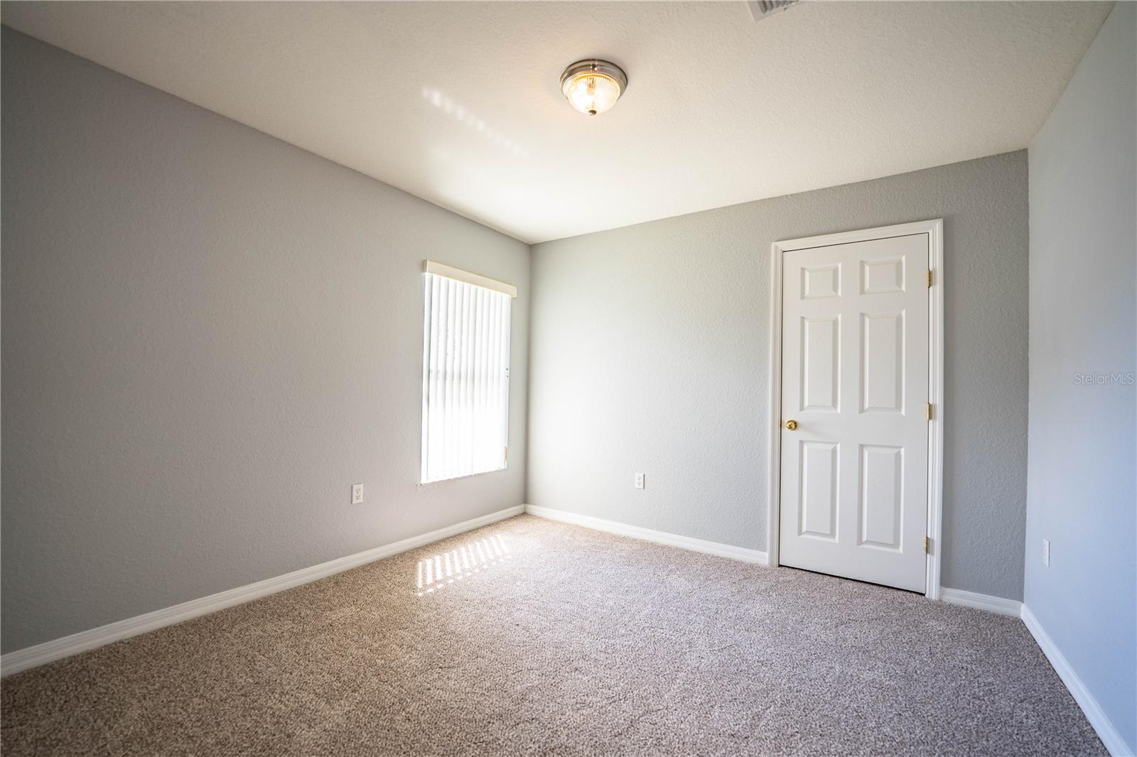 HAMILTON WEST PH 02 - Residential Lease