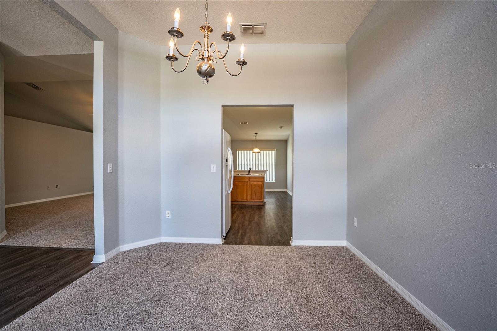 HAMILTON WEST PH 02 - Residential Lease