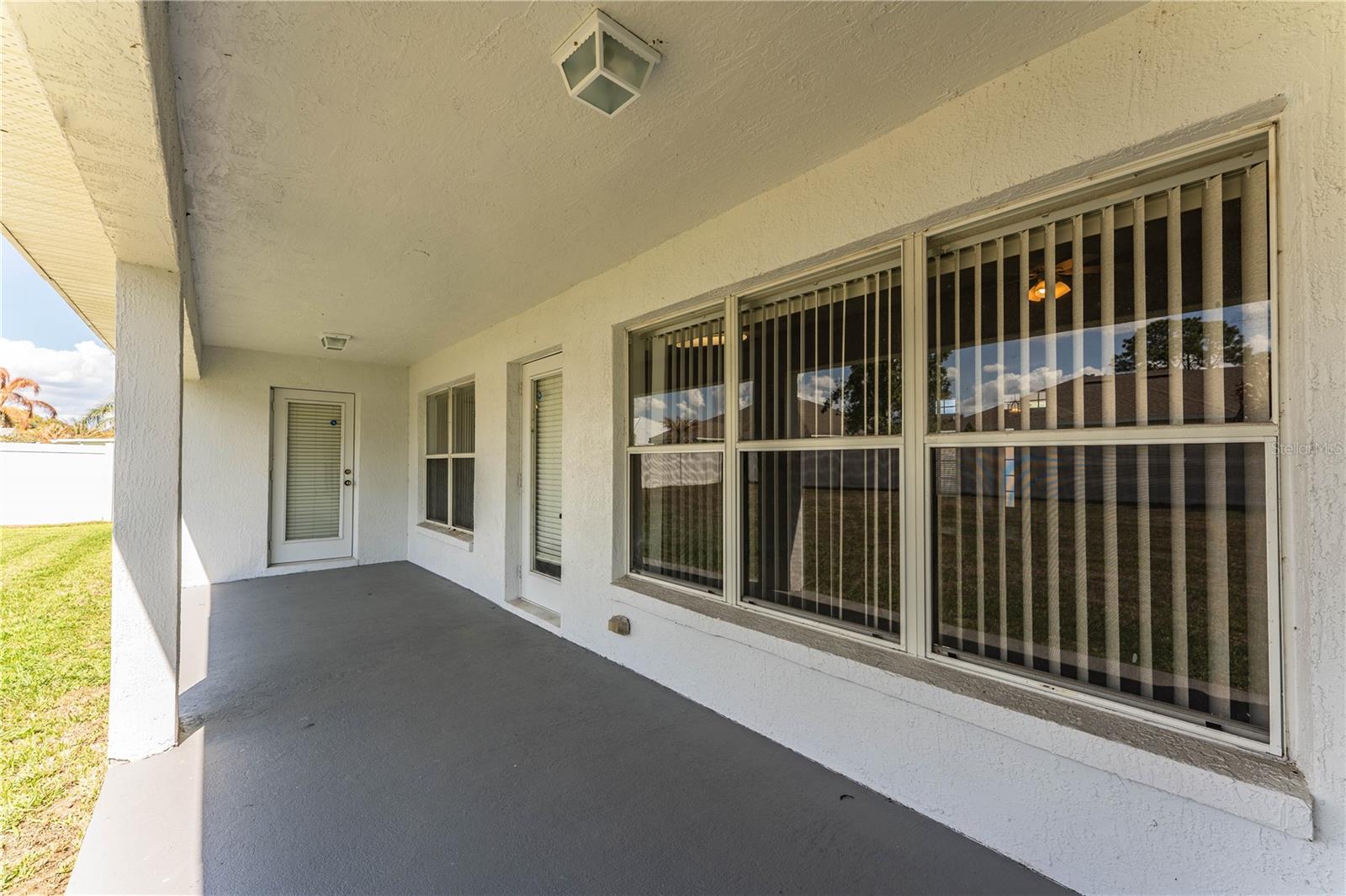 HAMILTON WEST PH 02 - Residential Lease