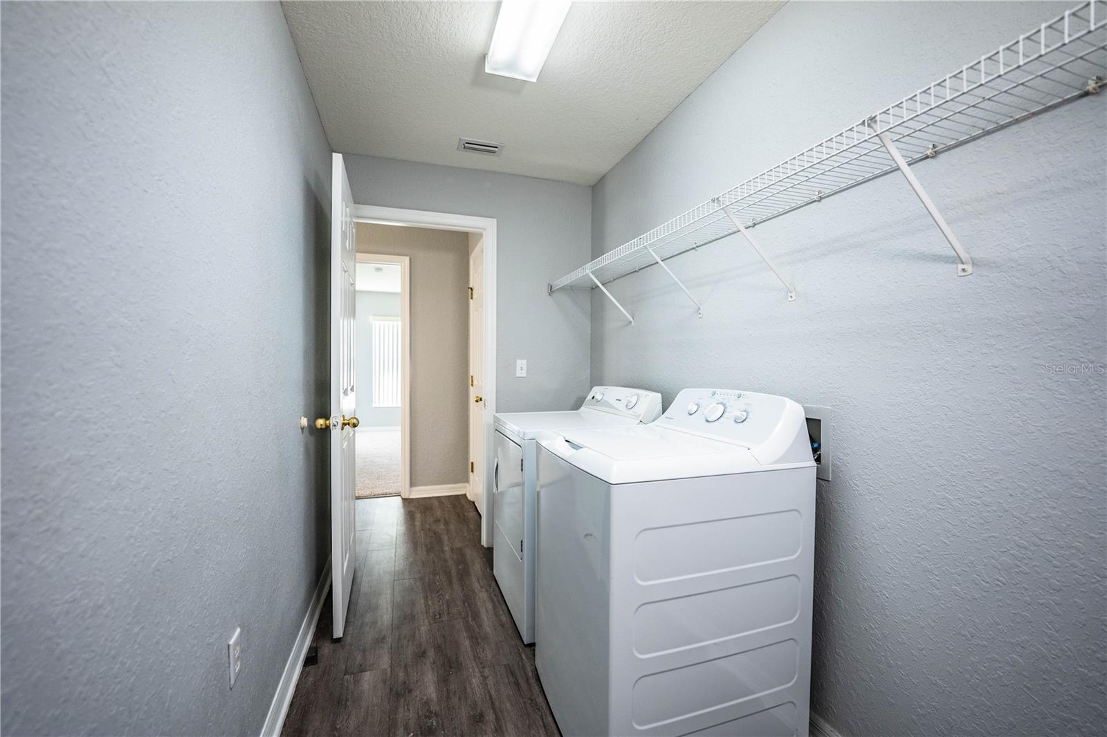 HAMILTON WEST PH 02 - Residential Lease