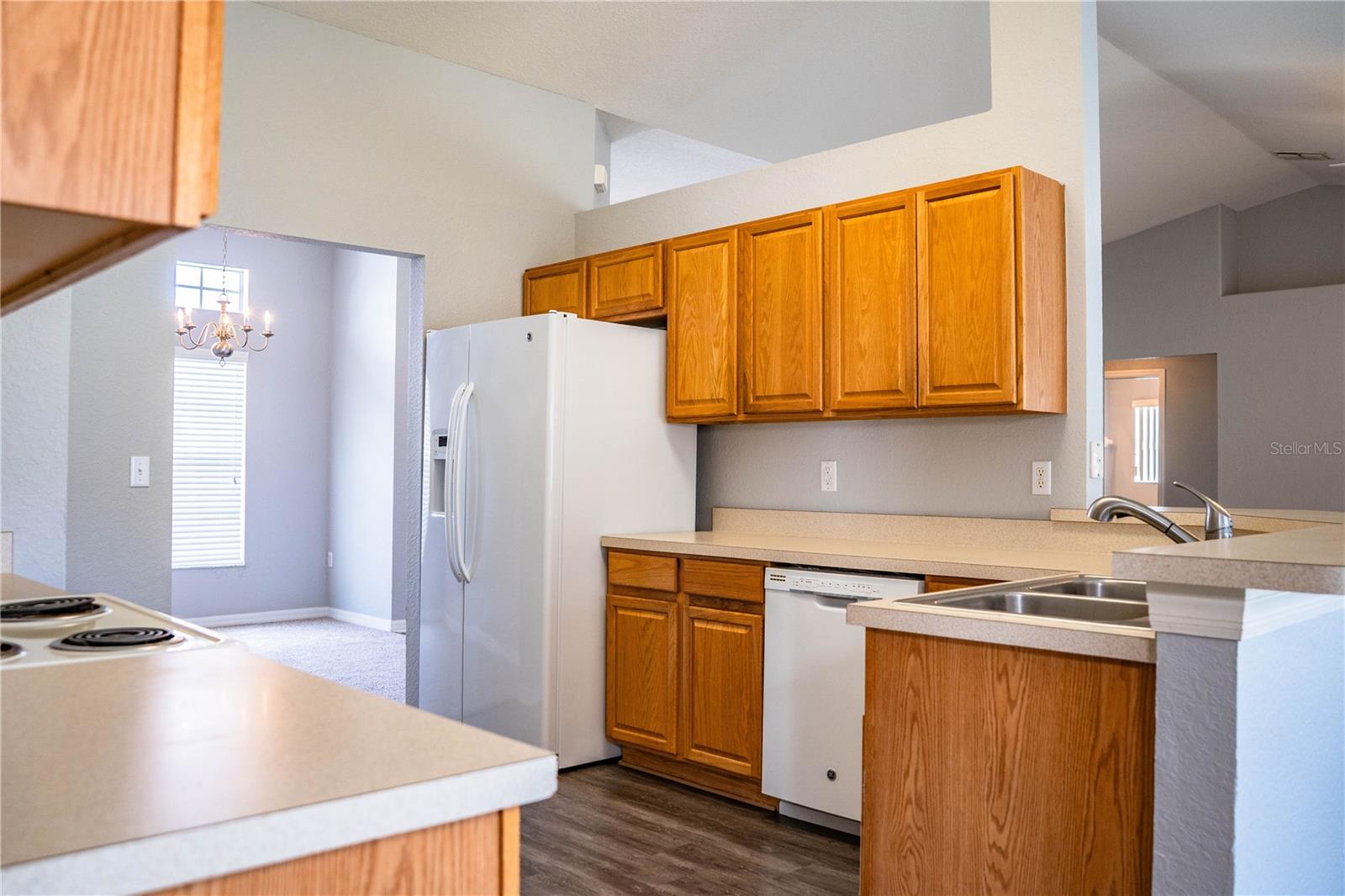 HAMILTON WEST PH 02 - Residential Lease