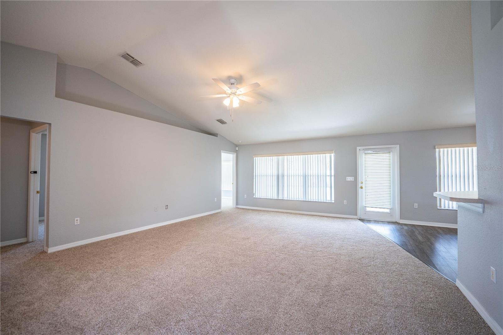 HAMILTON WEST PH 02 - Residential Lease