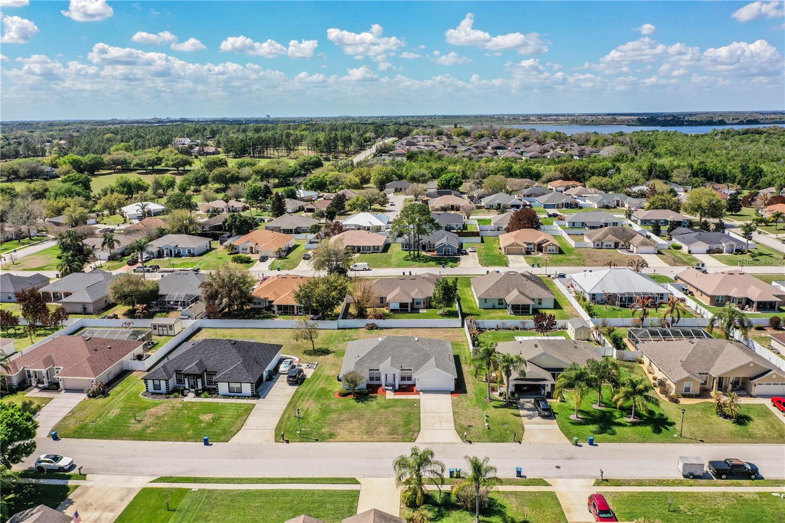 HAMILTON WEST PH 02 - Residential Lease