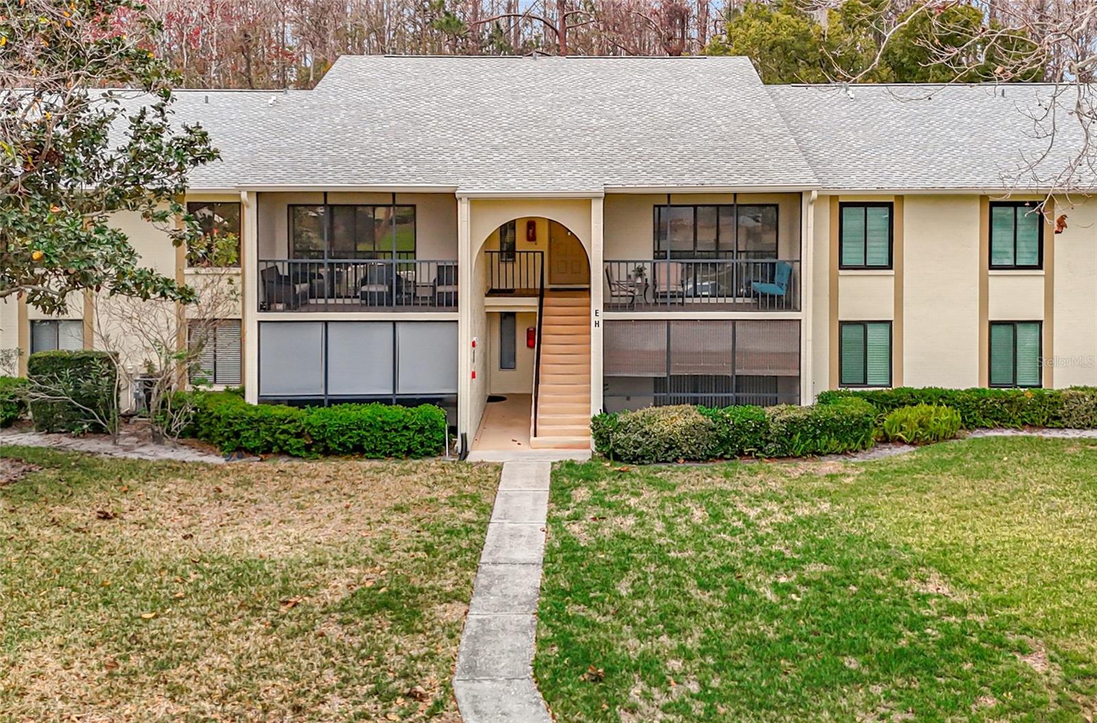1354 SHADY PINE WAY E2
