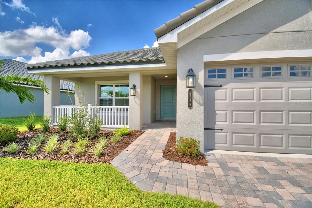 Photo of 4663 Grandview Glen Drive, Auburndale, FL 33823 (MLS # L4958332)