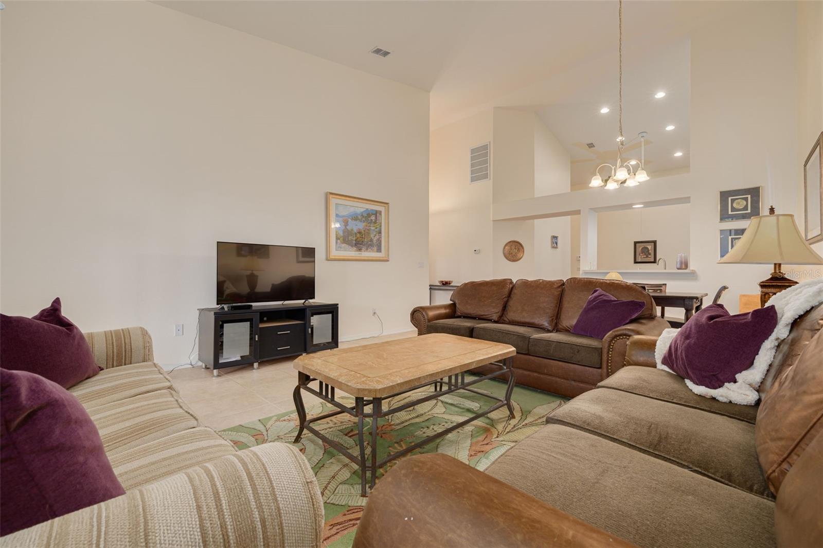 TOWNHOMES AT NORTH LAKE - Residential