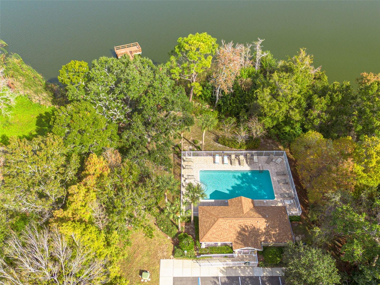 TOWNHOMES AT NORTH LAKE - Residential