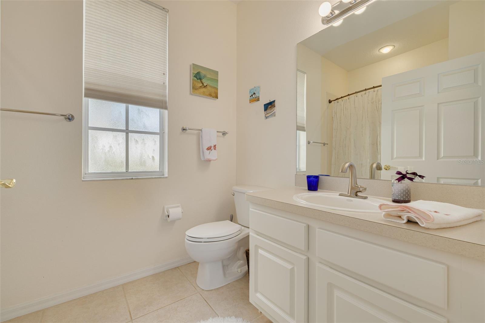 TOWNHOMES AT NORTH LAKE - Residential