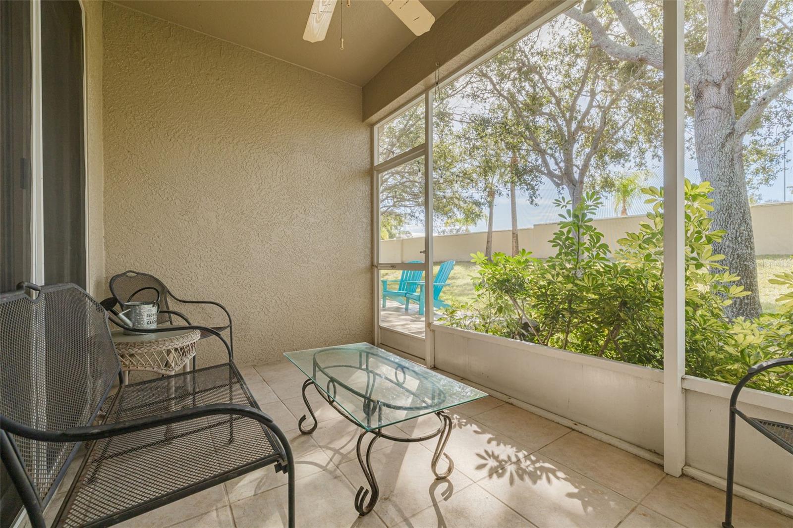 TOWNHOMES AT NORTH LAKE - Residential