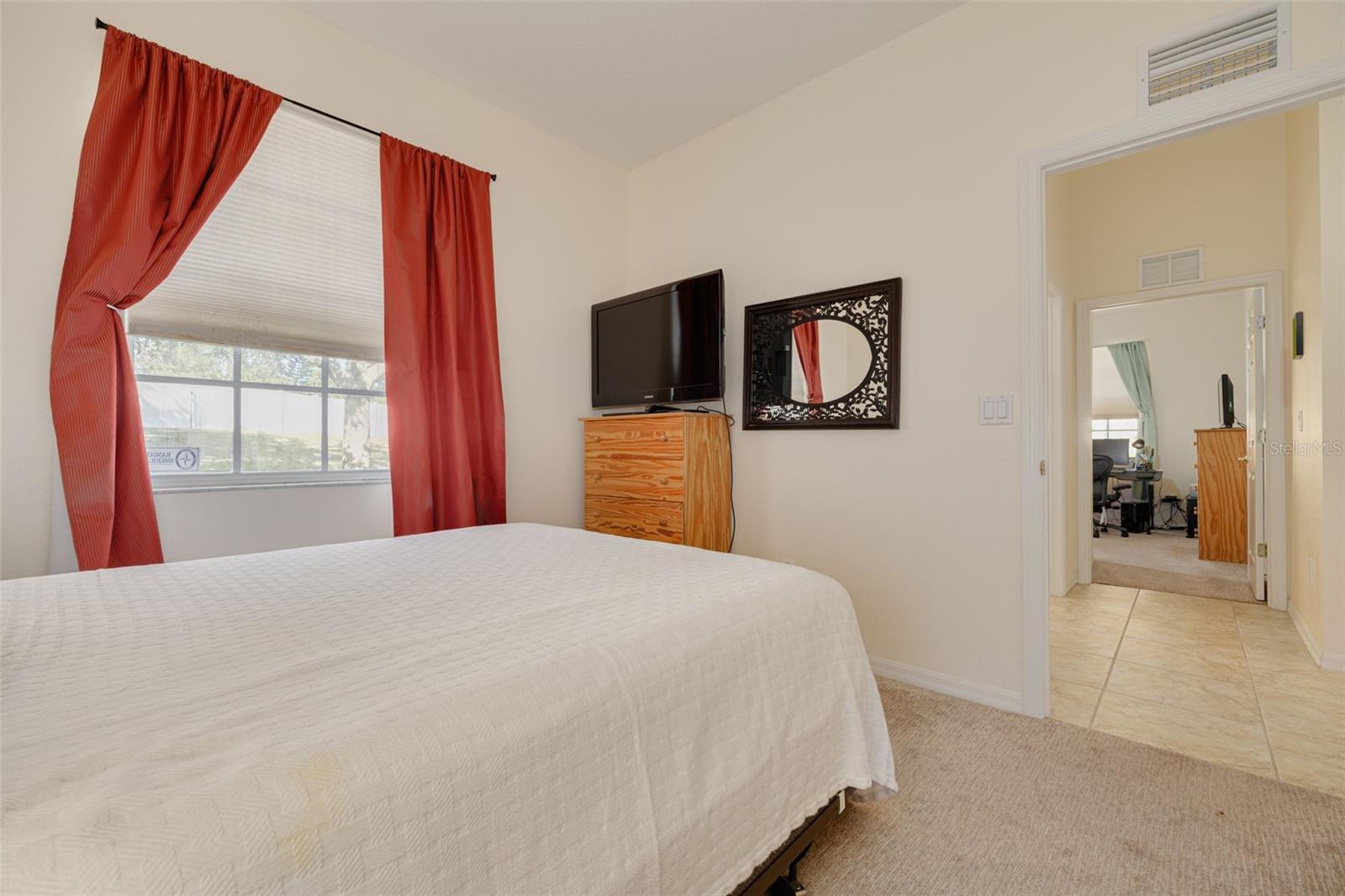 TOWNHOMES AT NORTH LAKE - Residential