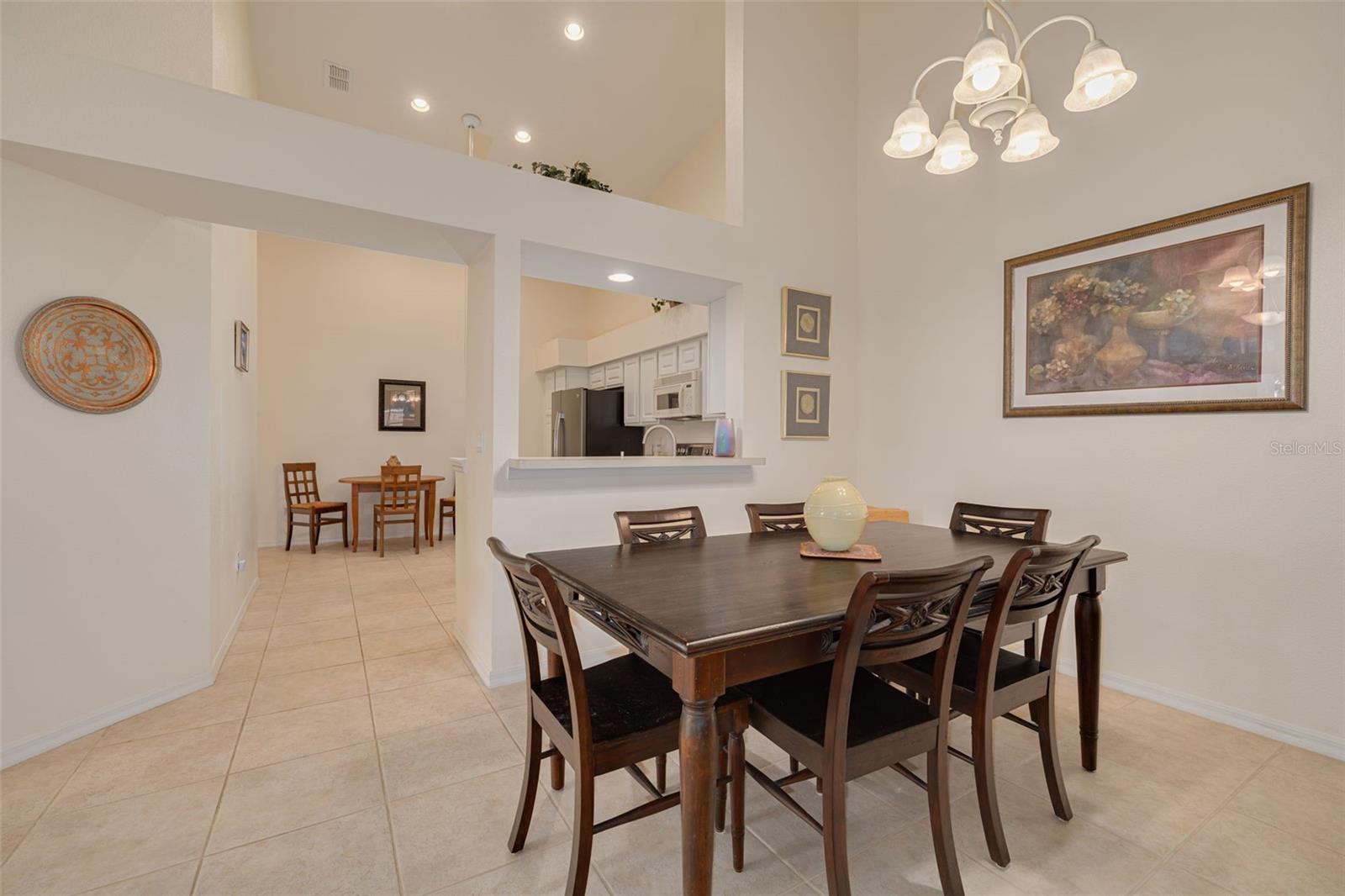 TOWNHOMES AT NORTH LAKE - Residential