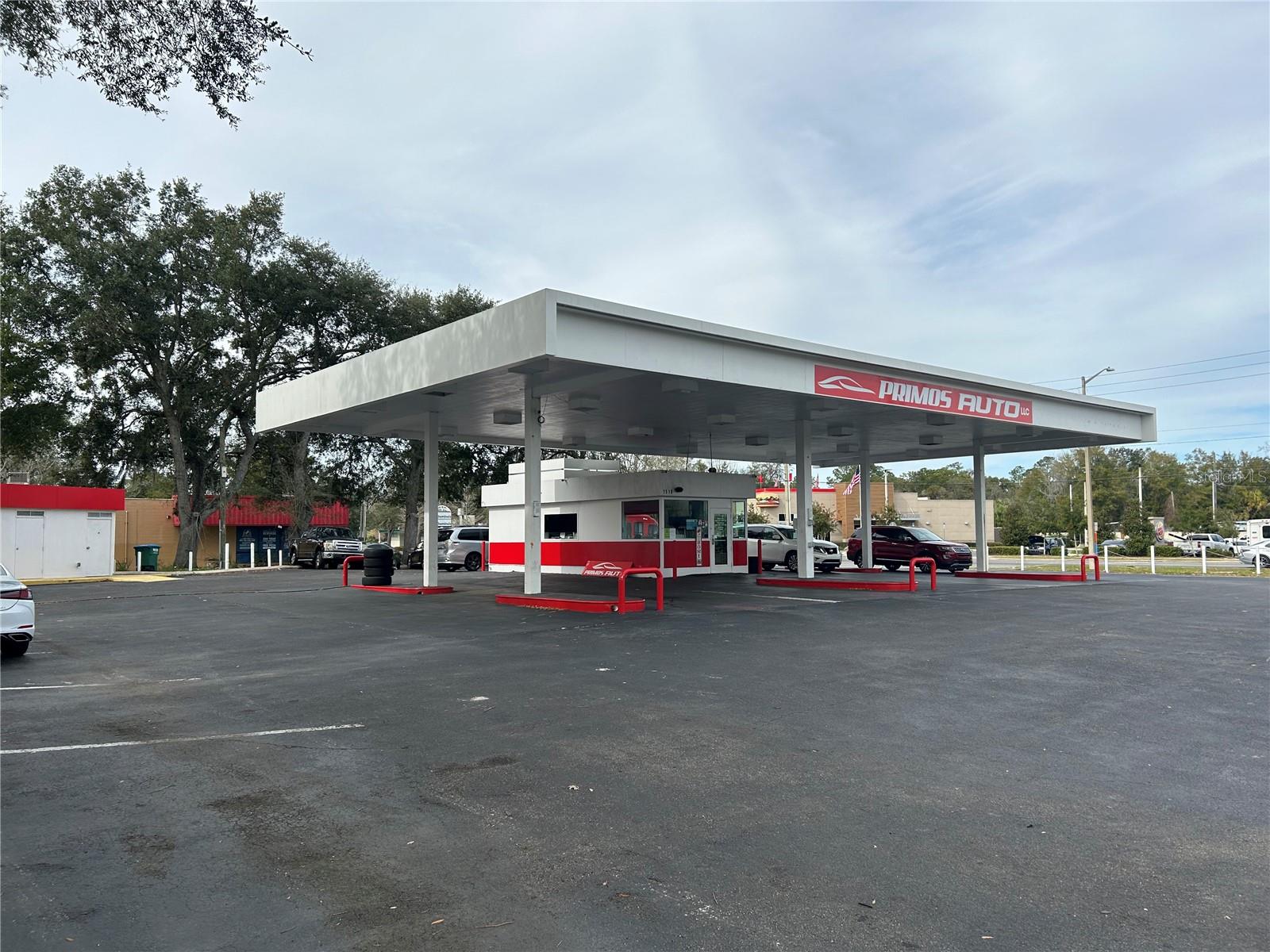 STRINGFELLOWS RPLT-PART - Commercial Sale