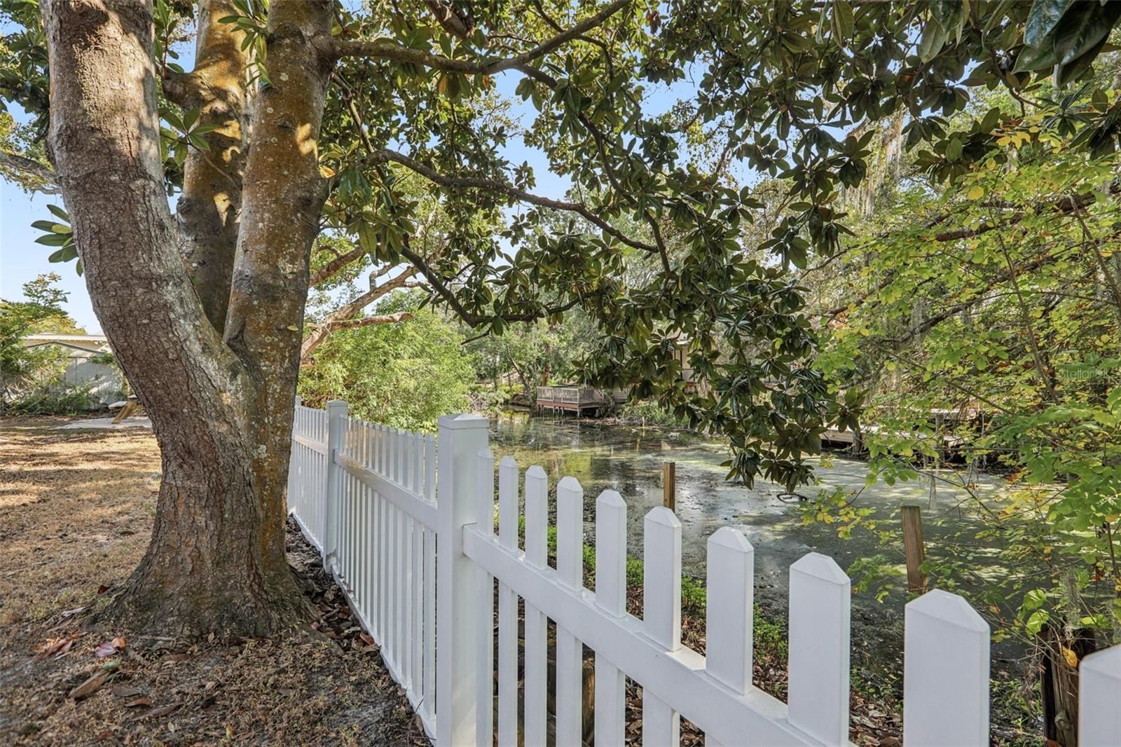 LAKE TARPON ESTATES - Residential Lease