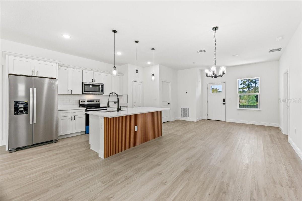 CITRUS SPGS UNIT 13 - Residential