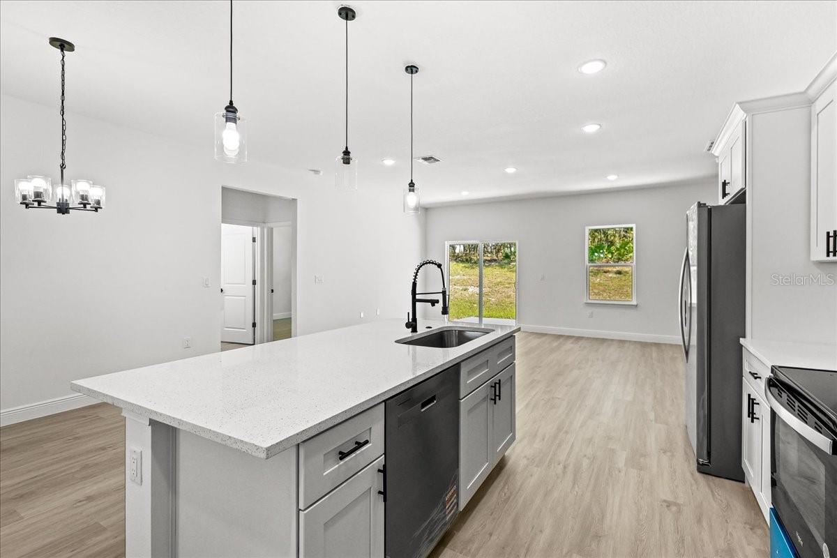 CITRUS SPGS UNIT 13 - Residential