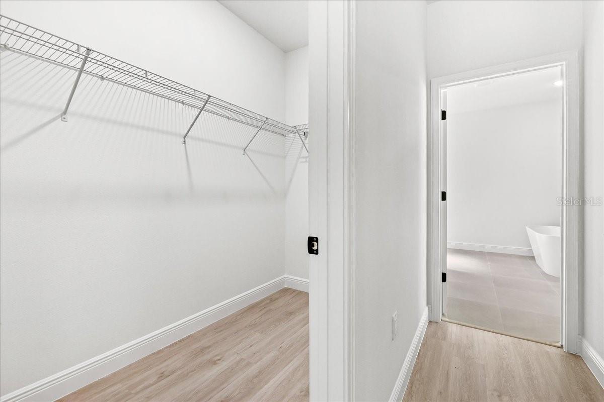 CITRUS SPGS UNIT 13 - Residential