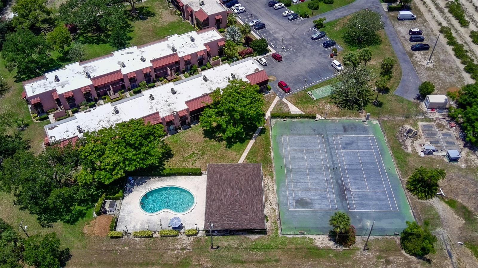 LA CASA - Residential