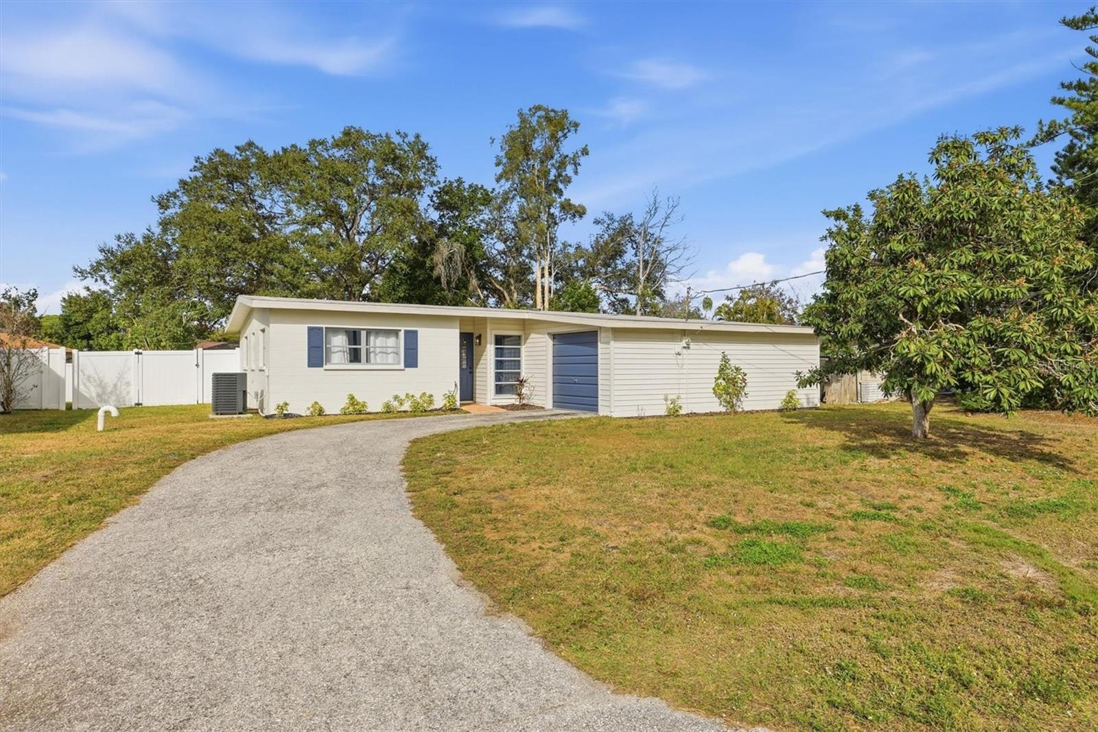 SARASOTA SPGS - Residential