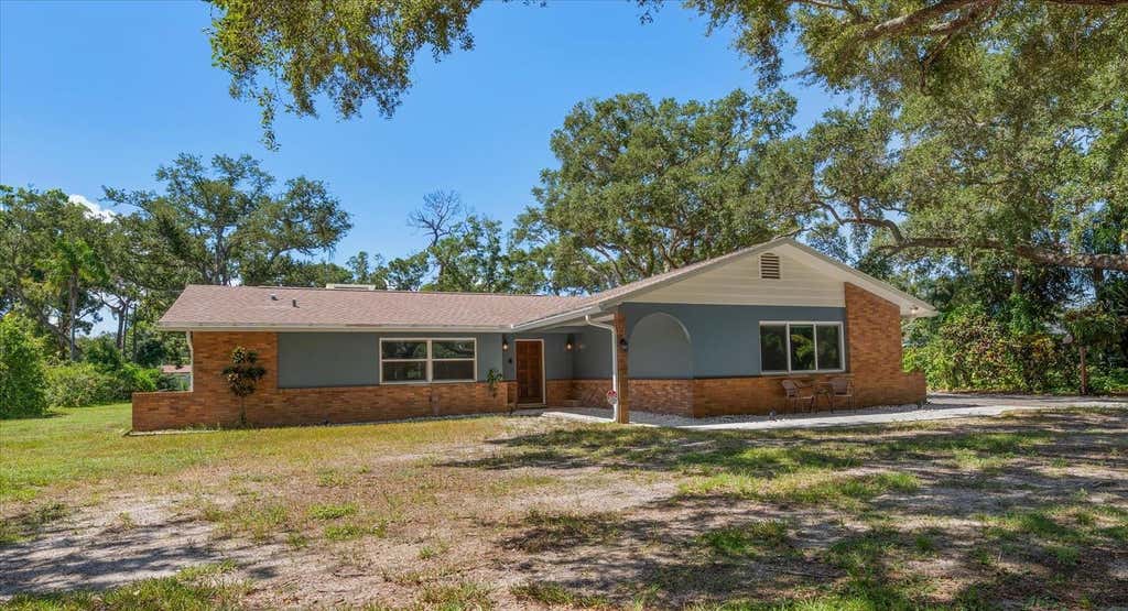 Photo of 13366 108th Avenue, Largo, FL 33774 (MLS # TB8542190)