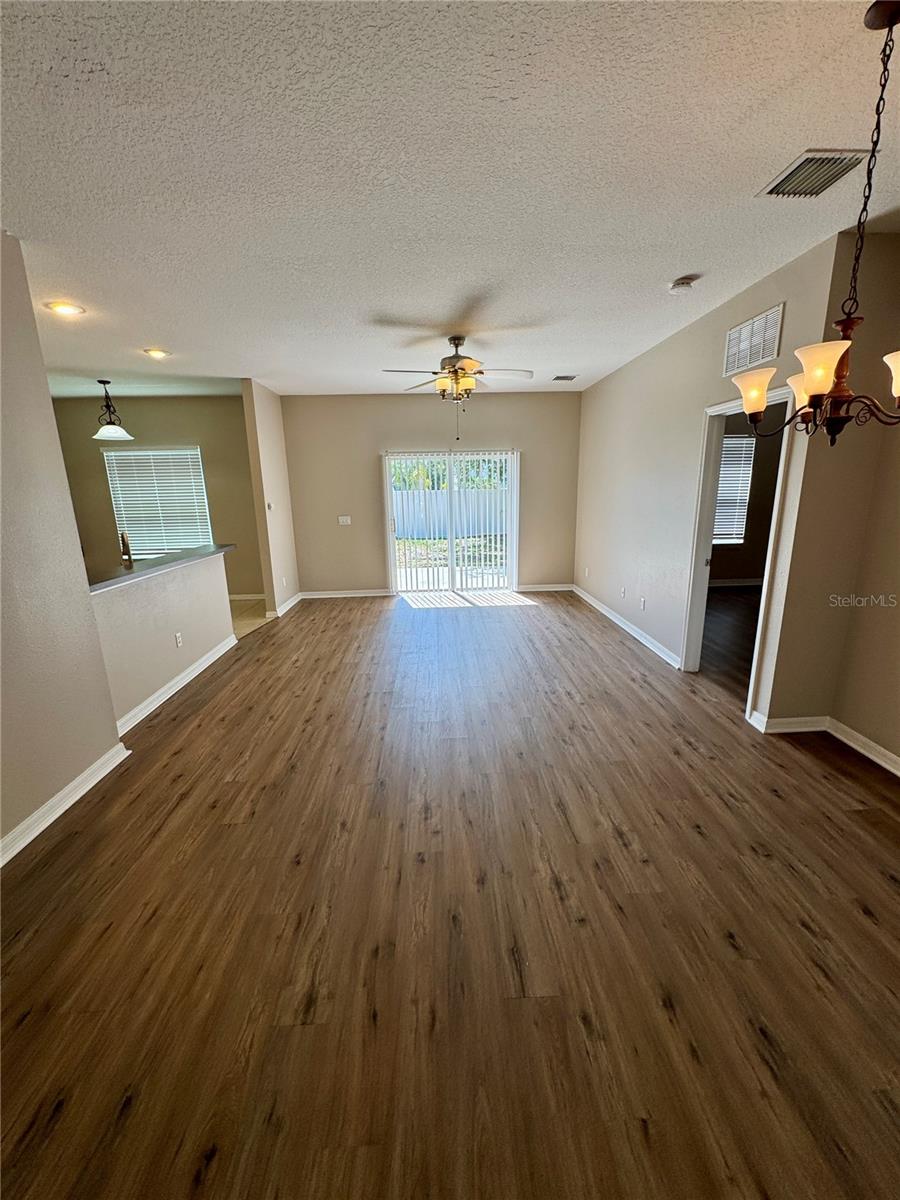 WELLINGTON SOUTH AT BAY PARK - Residential