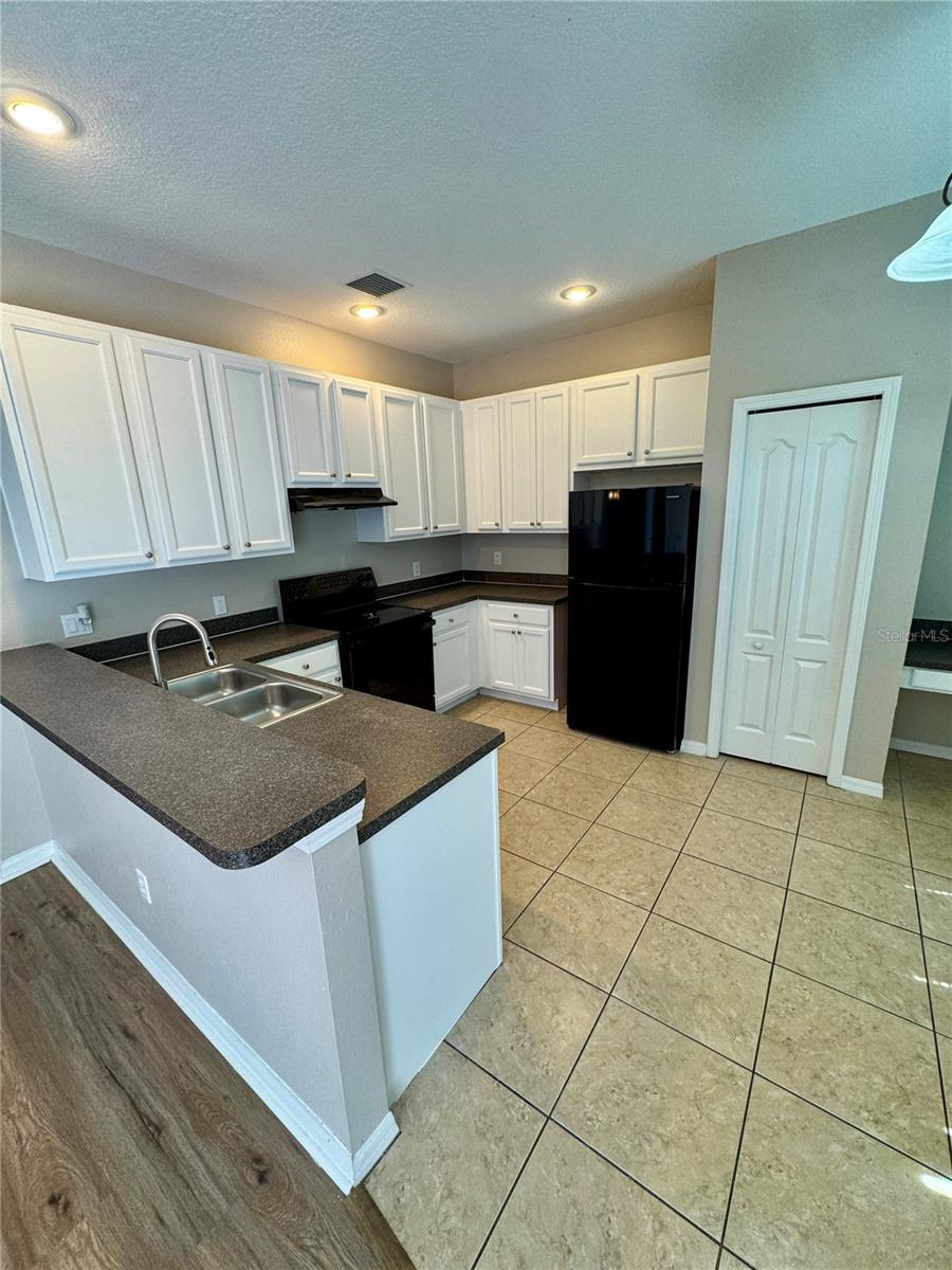 WELLINGTON SOUTH AT BAY PARK - Residential
