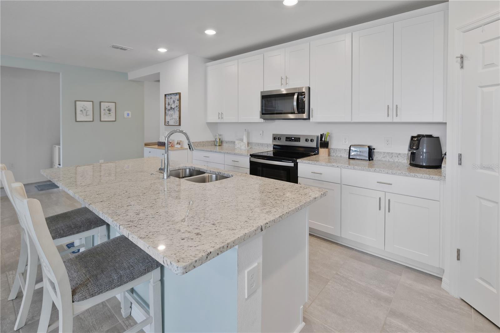 VILLAMAR PH 6/VILLAMAR PH 6 & - Residential