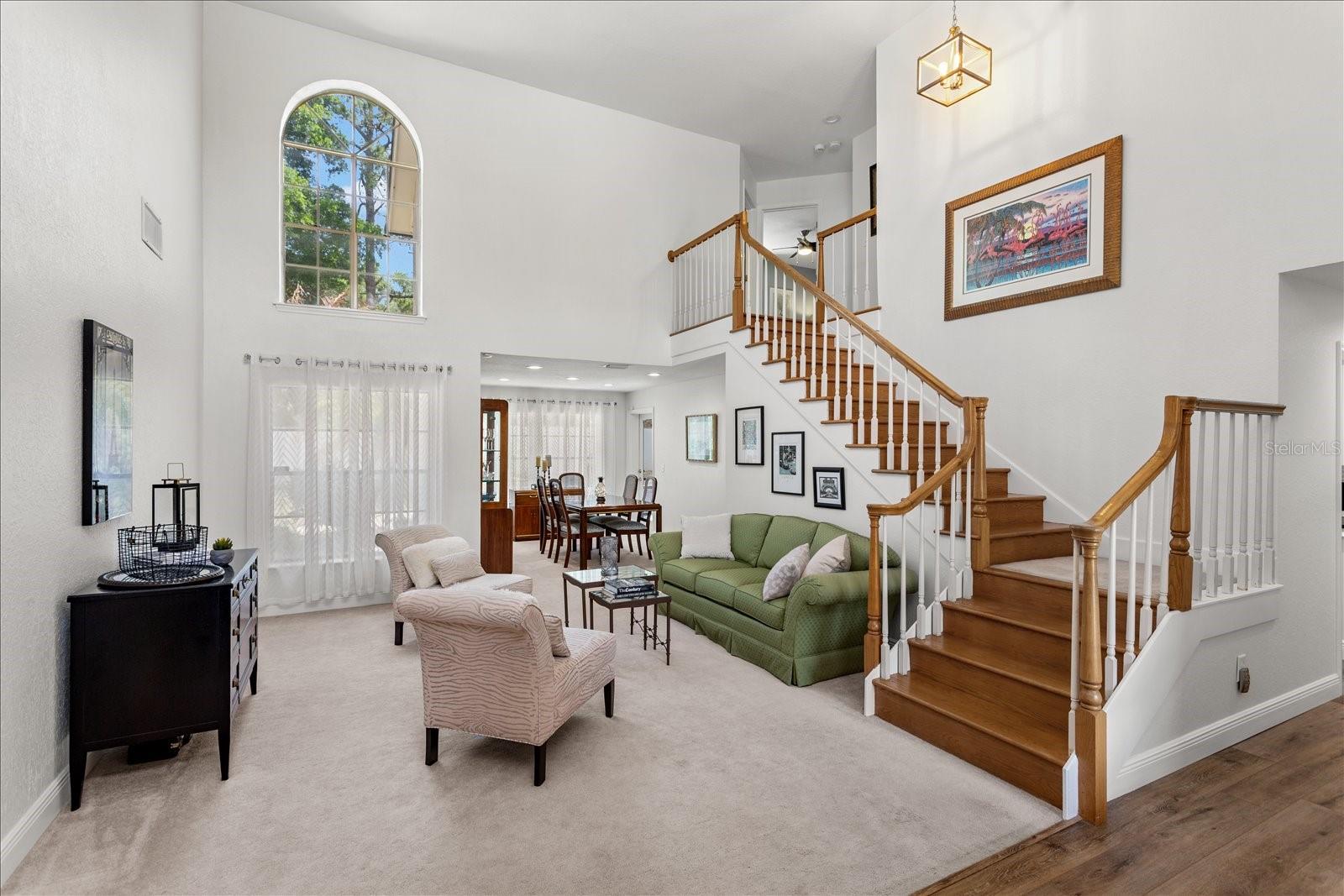 NORTHRIDGE - Residential