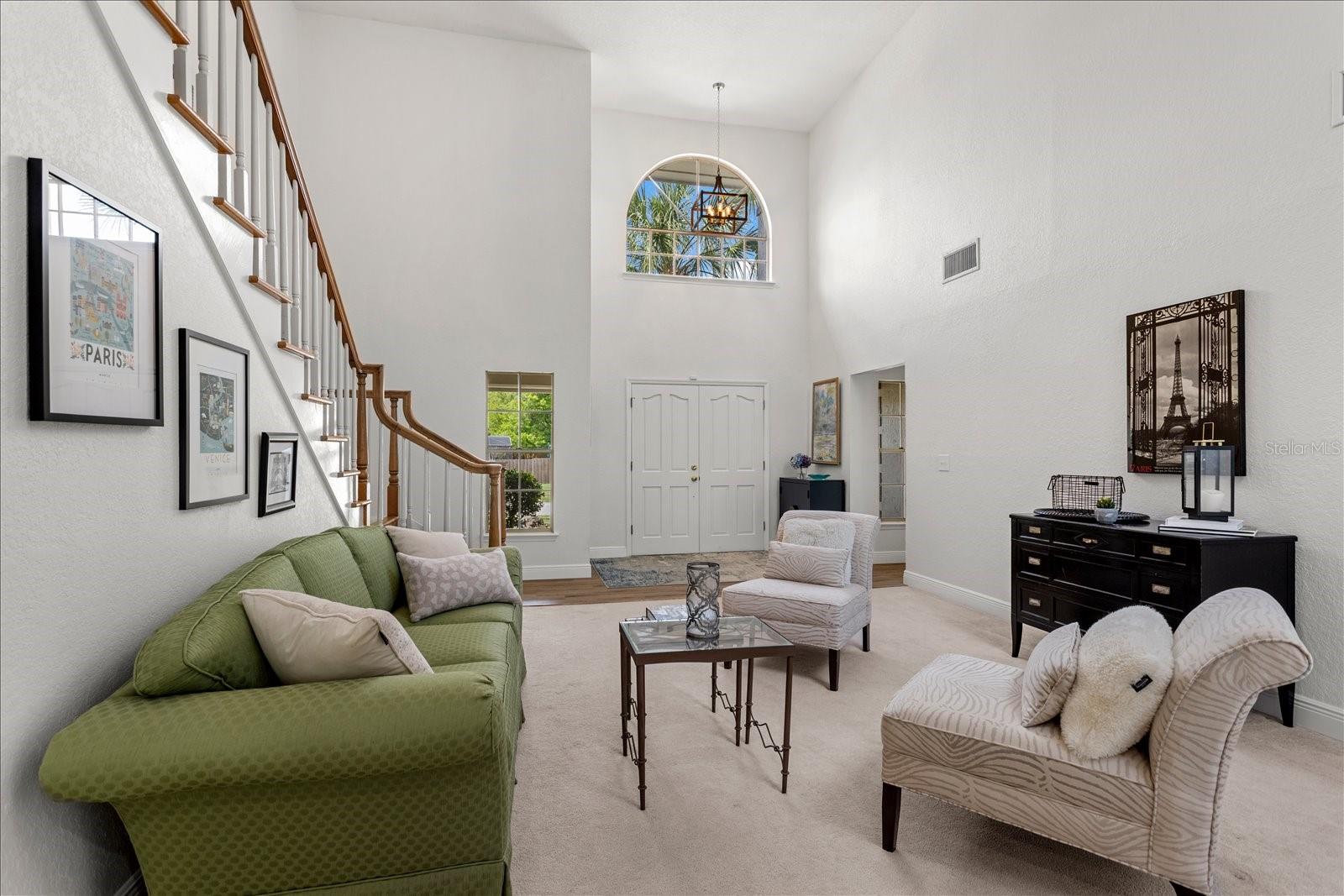 NORTHRIDGE - Residential