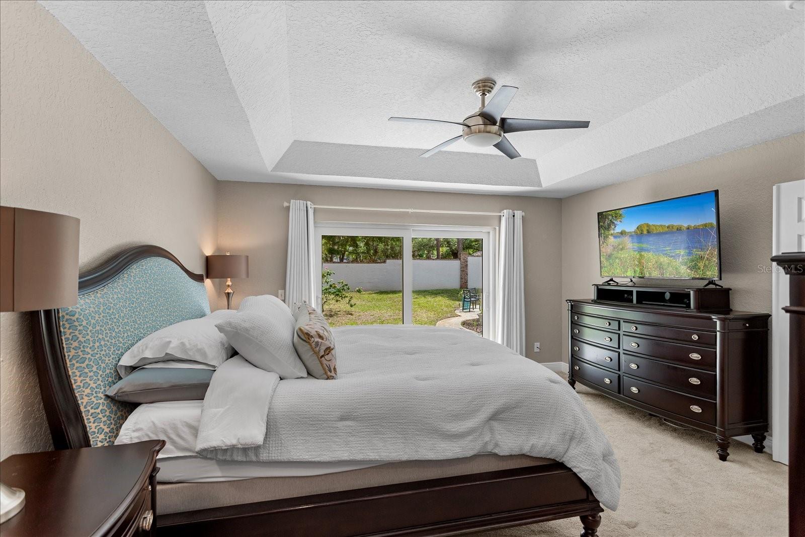 NORTHRIDGE - Residential