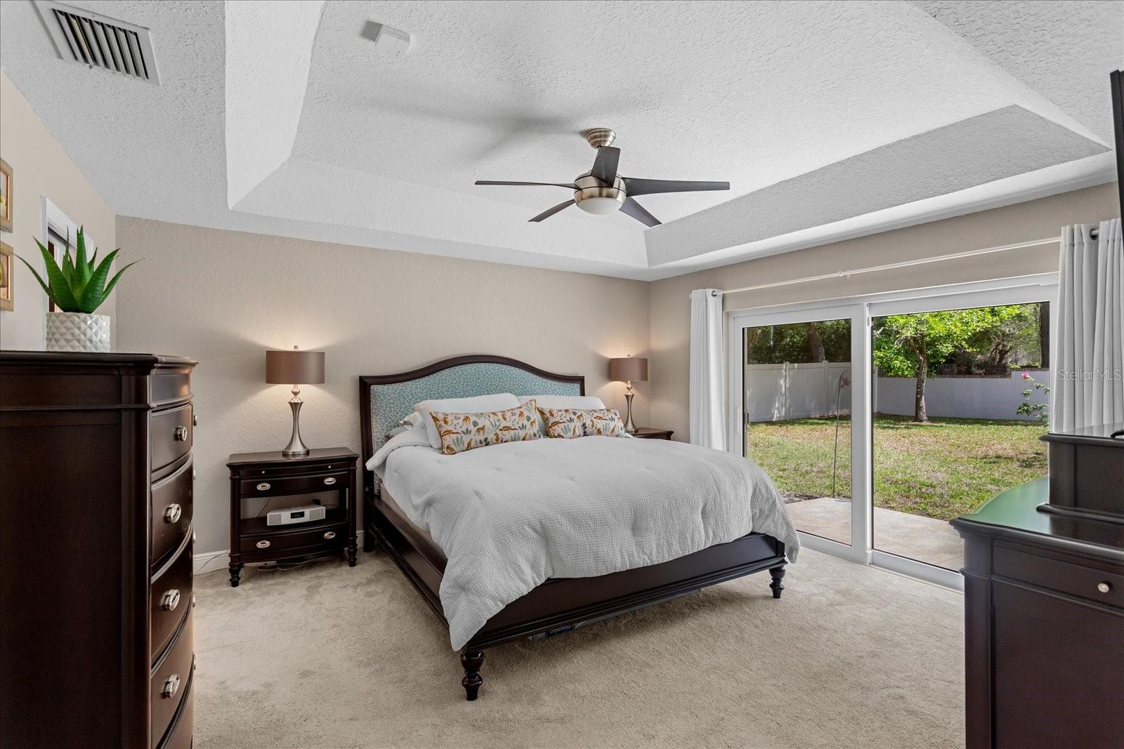 NORTHRIDGE - Residential