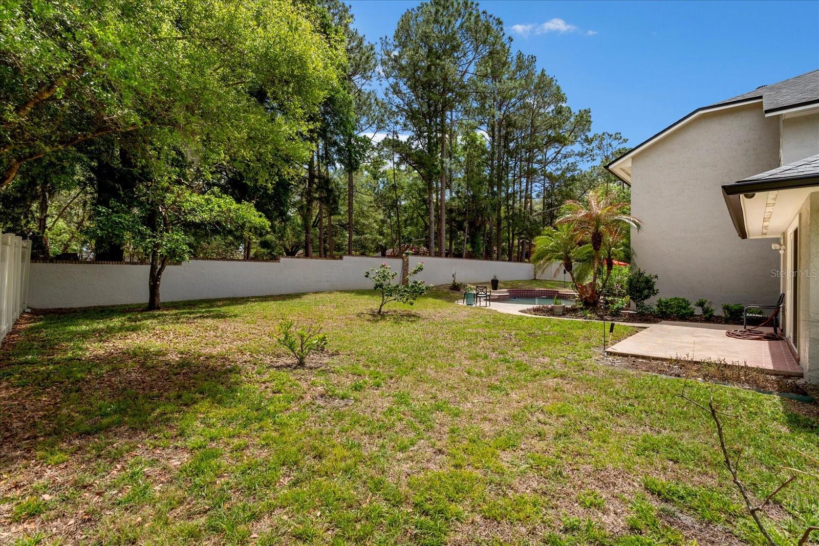 NORTHRIDGE - Residential