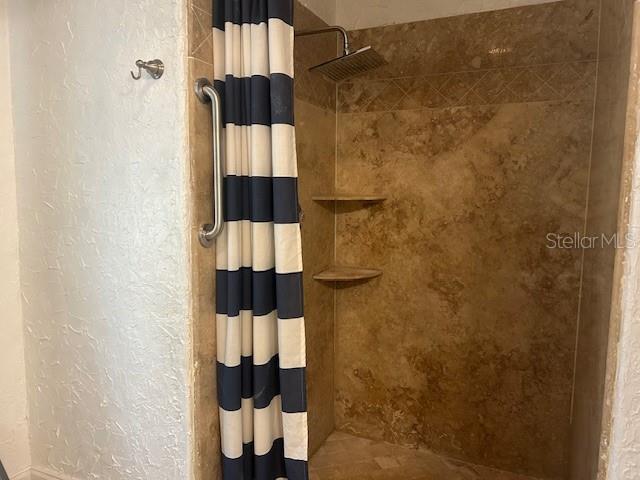 MAPLE LAKES - Residential