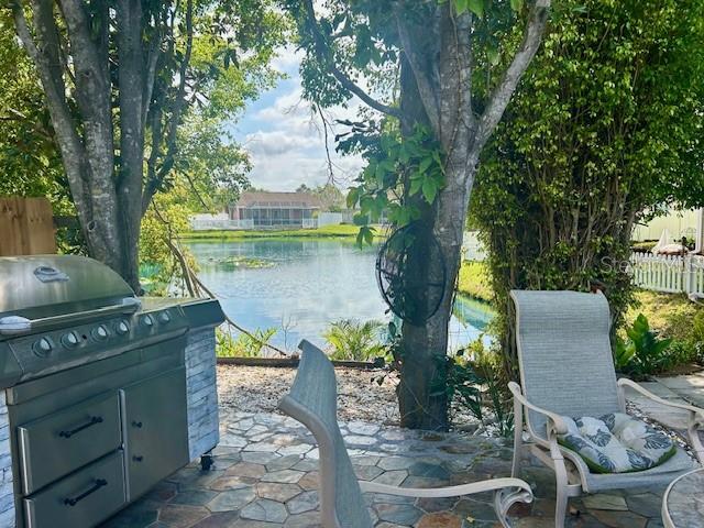 MAPLE LAKES - Residential