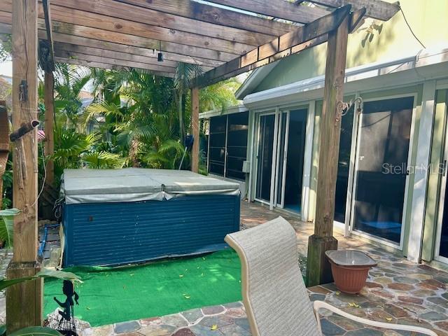 MAPLE LAKES - Residential