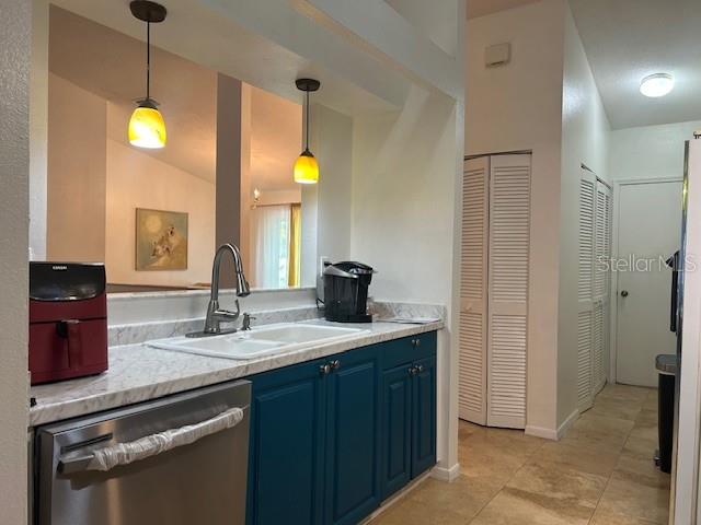 MAPLE LAKES - Residential