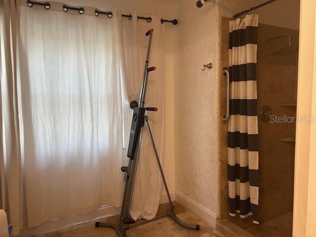 MAPLE LAKES - Residential