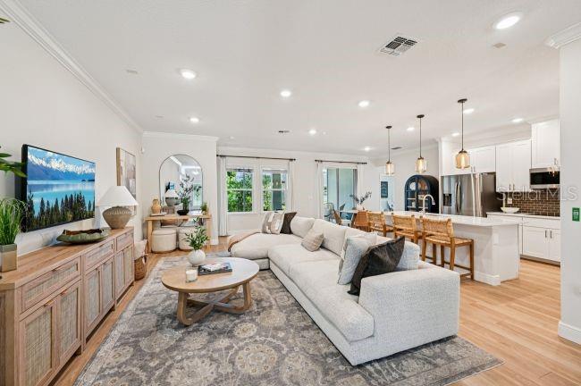 SPRING HILL - Residential