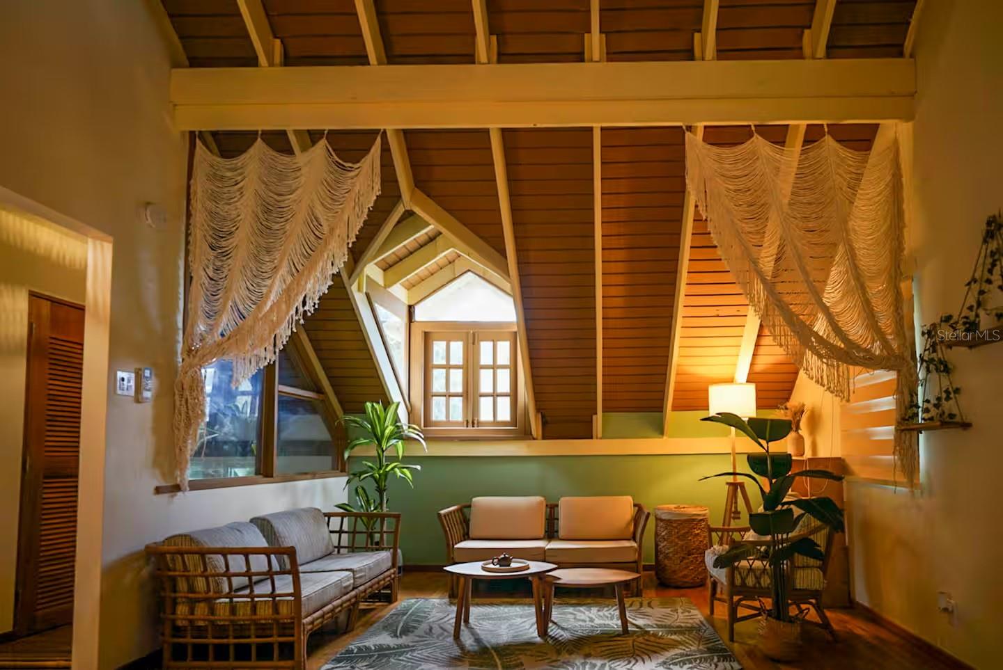 COLINAS DEL YUNQUE 19I - Residential