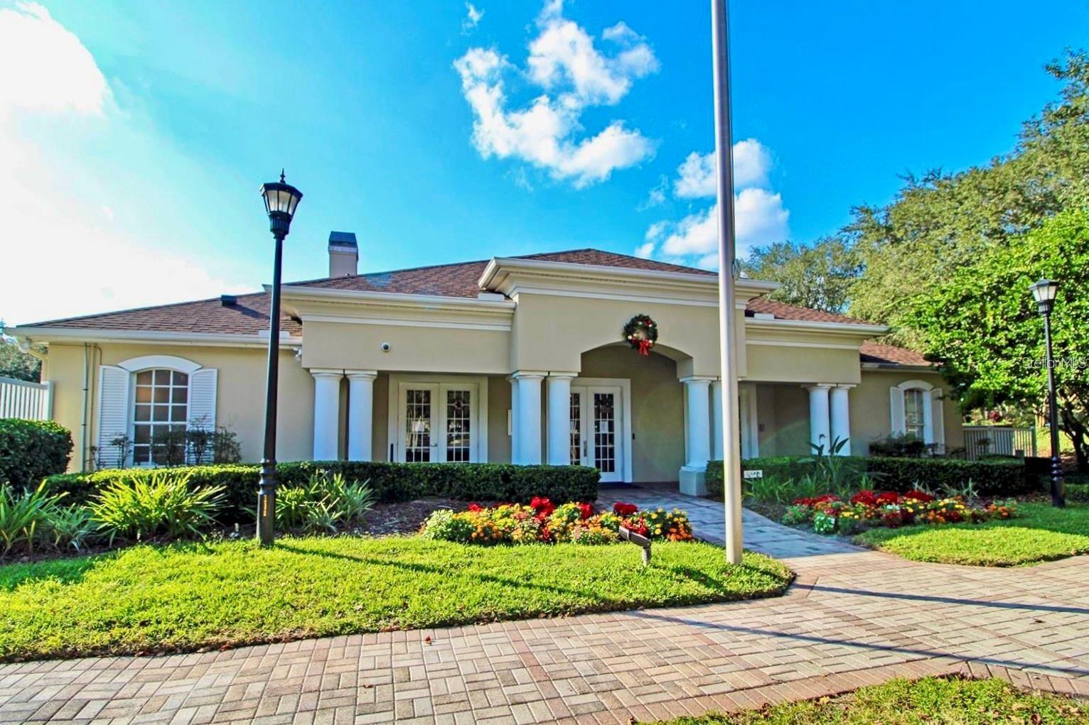 LEXINGTON OAKS VILLAGE 25 26 - Residential