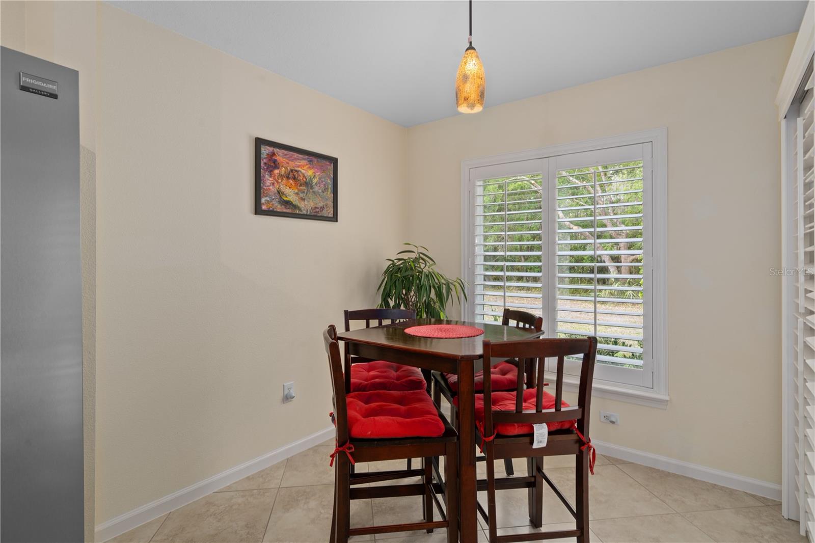 LEXINGTON OAKS VILLAGE 25 26 - Residential