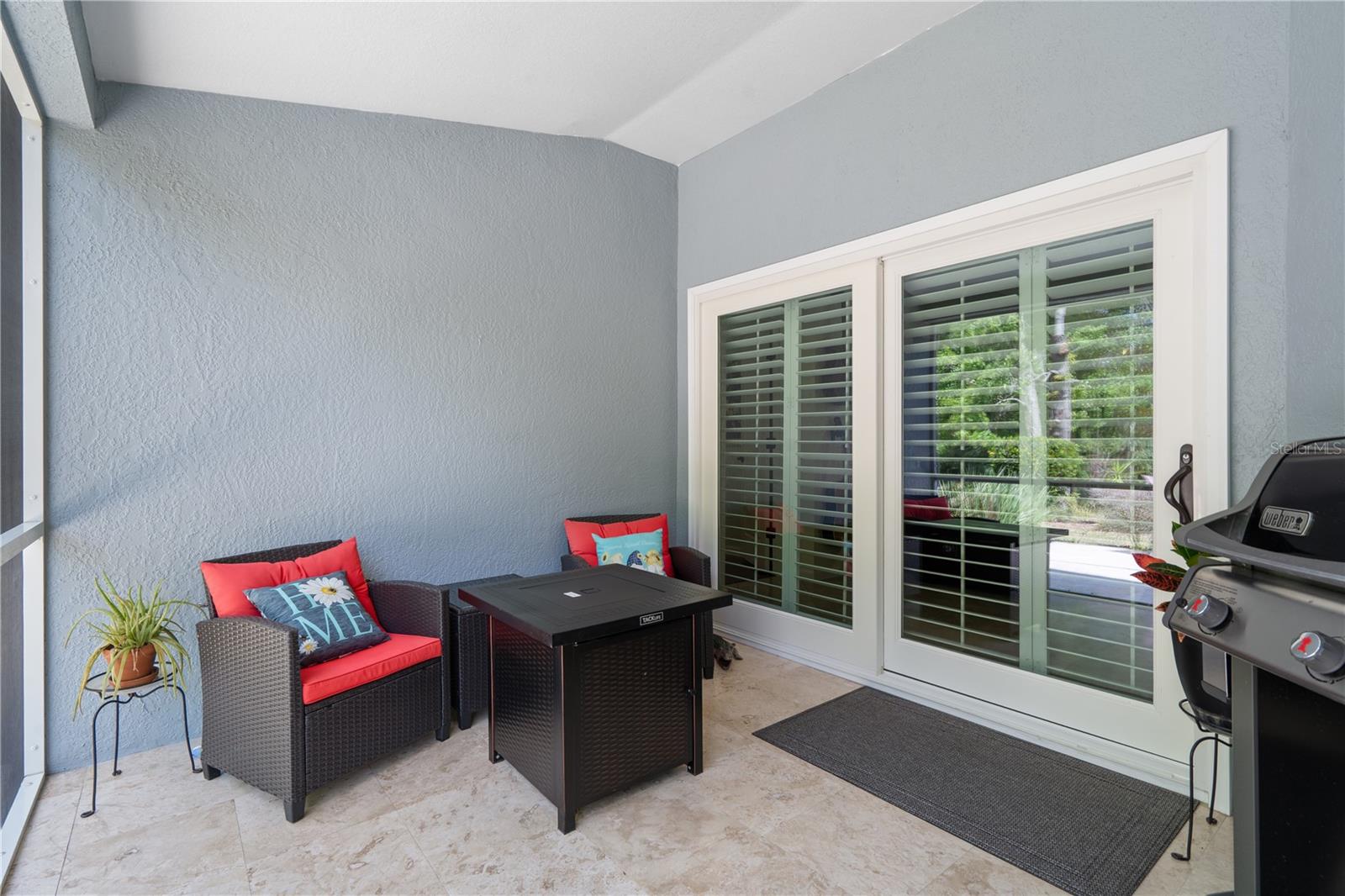 LEXINGTON OAKS VILLAGE 25 26 - Residential