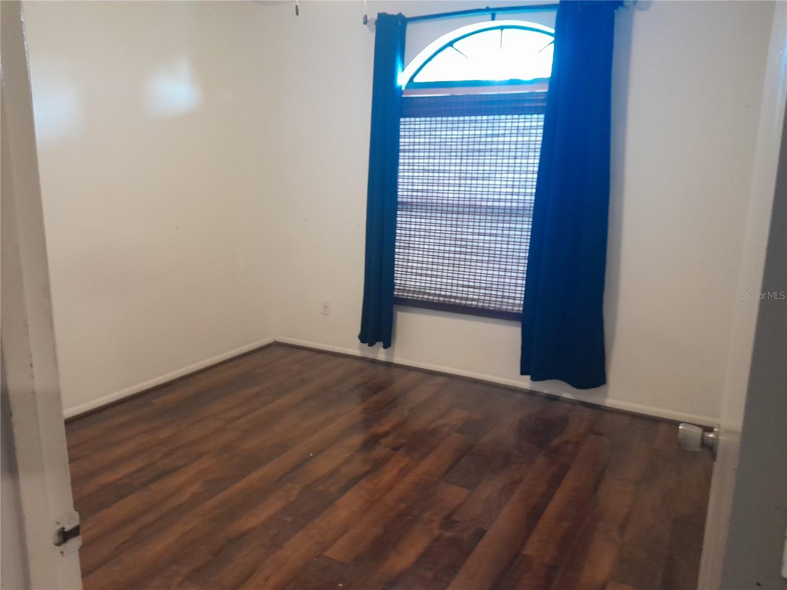NORTHLAKE VILLAGE CONDO 8 - Residential