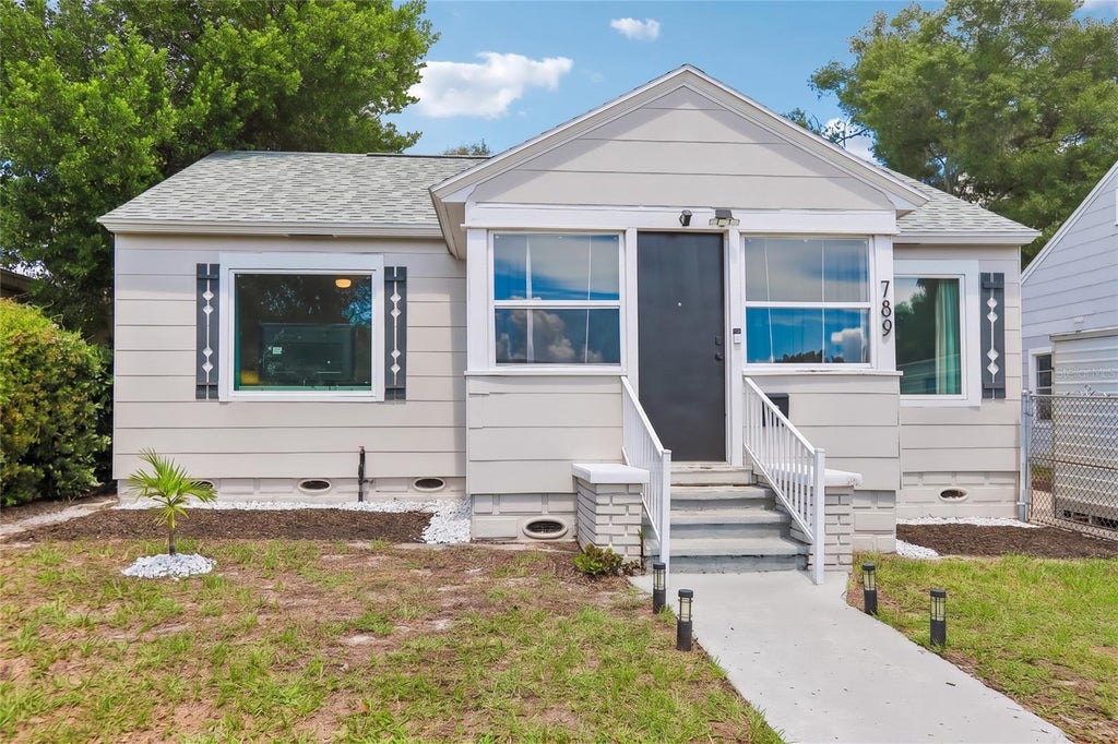 Photo of 789 16th Avenue S, St Petersburg, FL 33701 (MLS # TB8543985)