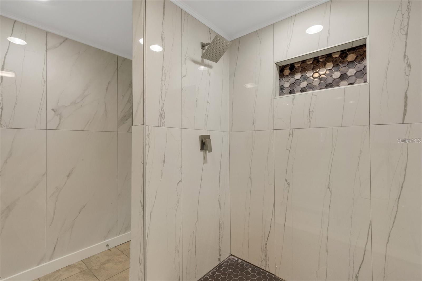 TERRACES OF FOREST LAKES - Residential Lease