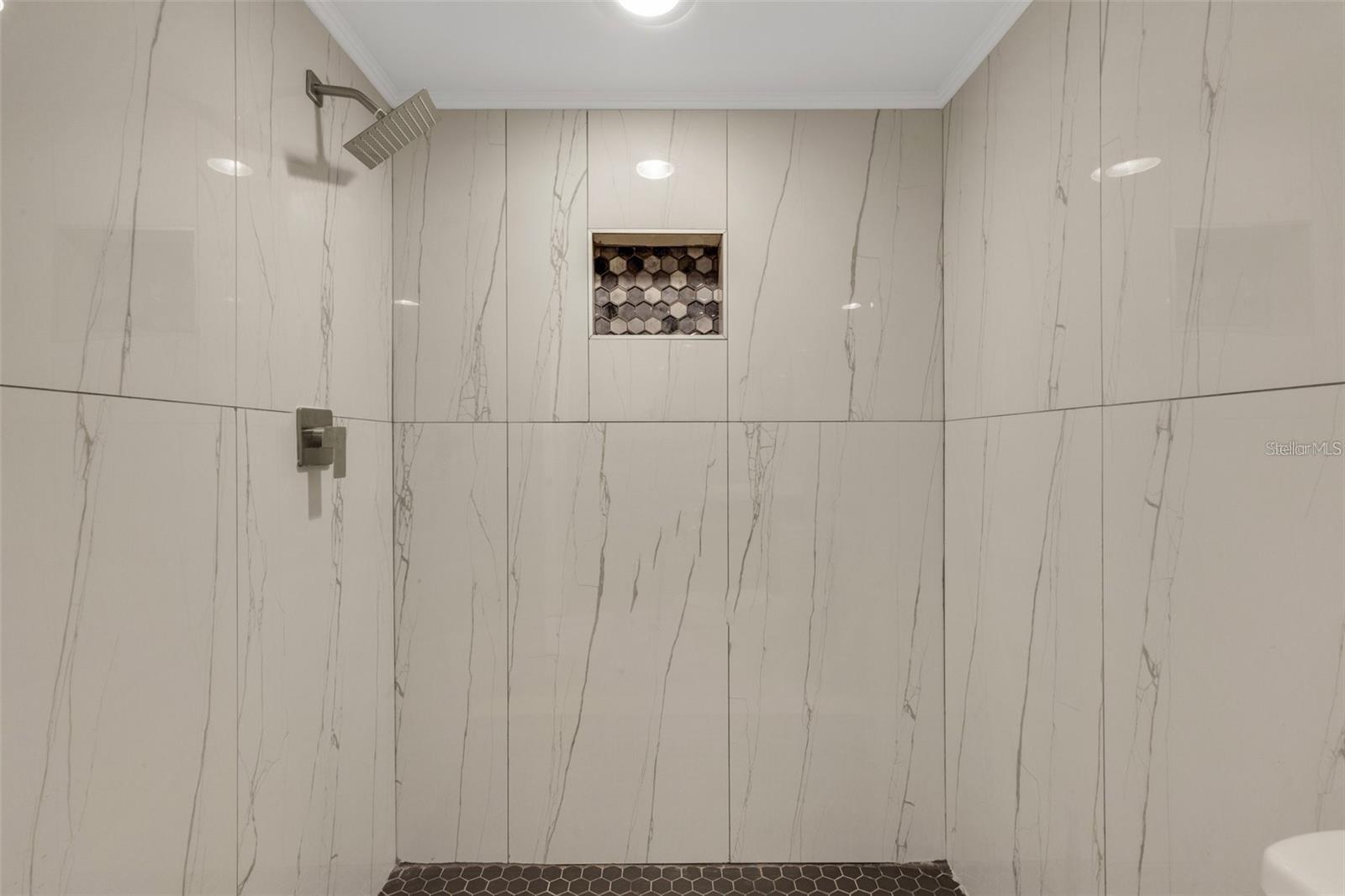 TERRACES OF FOREST LAKES - Residential Lease