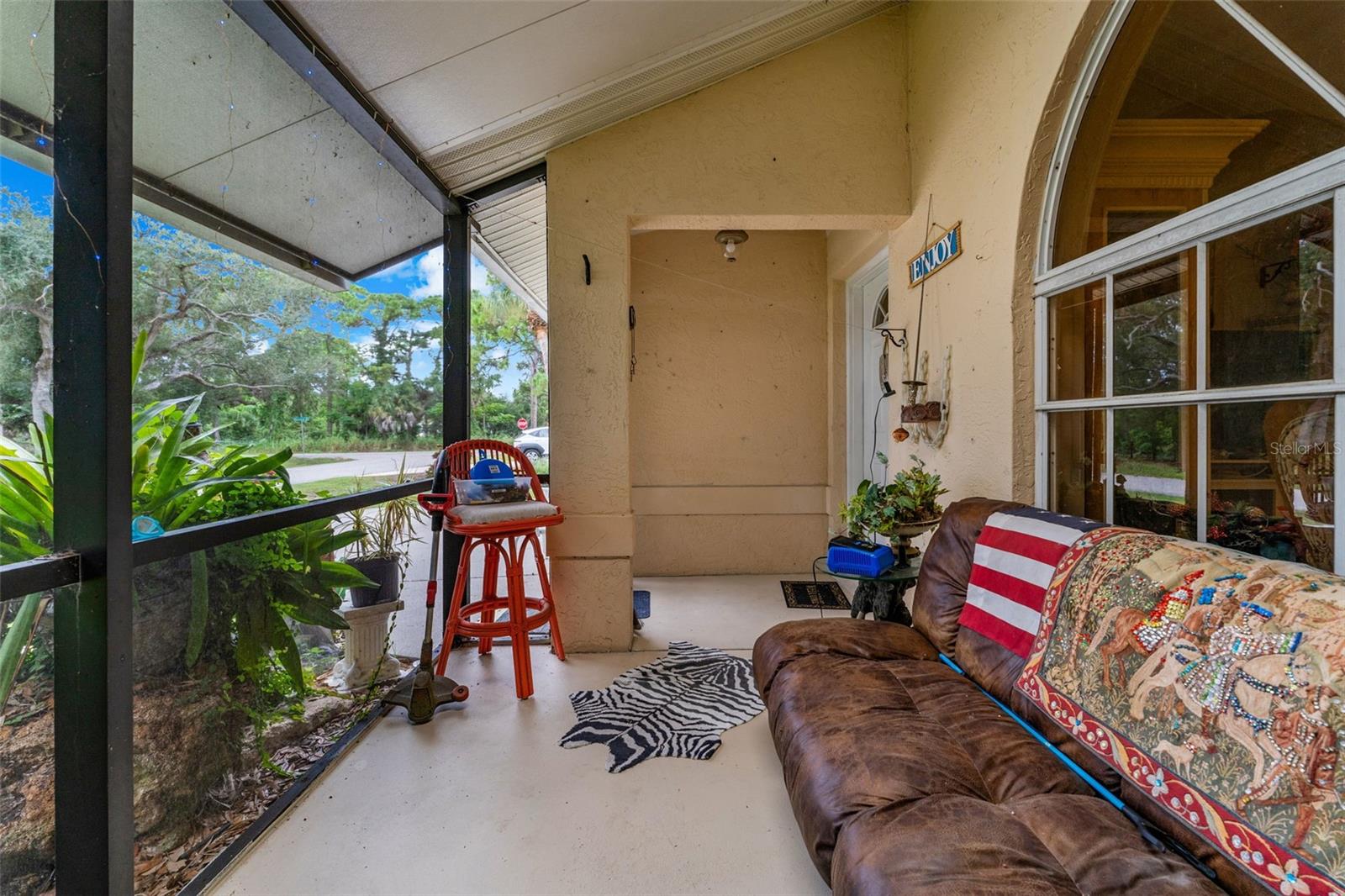 620 BURKE ROAD