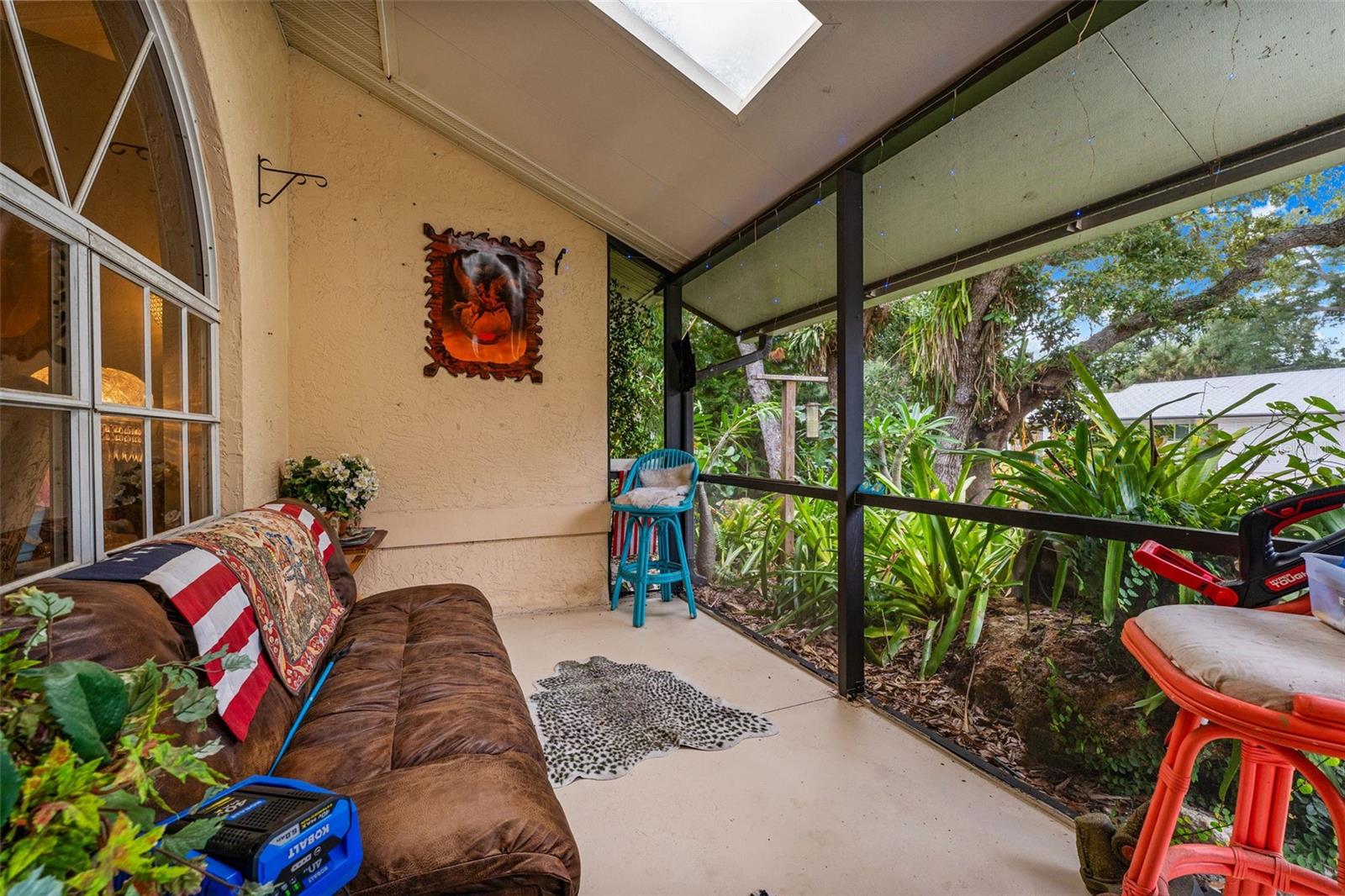 620 BURKE ROAD